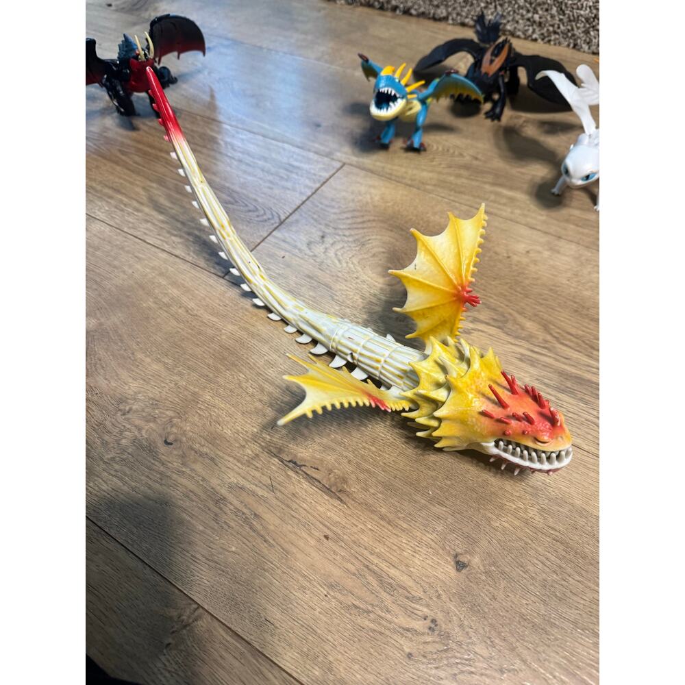 2018-2019 How to Train Your Dragon action figures - lot of 10 - Picture 3 of 11